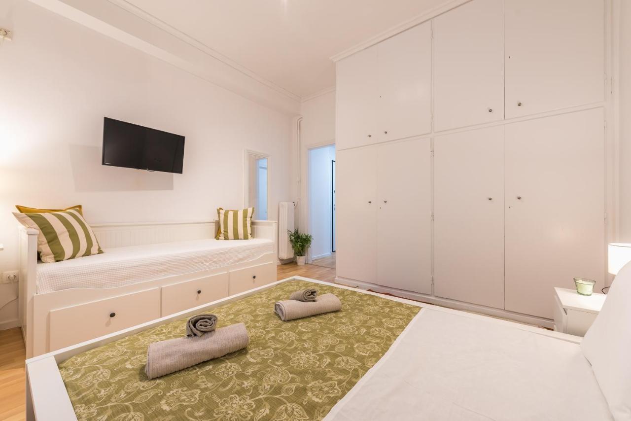 Apartment At Megaro Mousikis St Semi Basement 1Bed 2 Pers Atenas Exterior foto